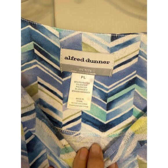 Alfred Dunner PL "High Impact" Blue Watercolor Border Knit Top Blouse - Picture 2 of 4